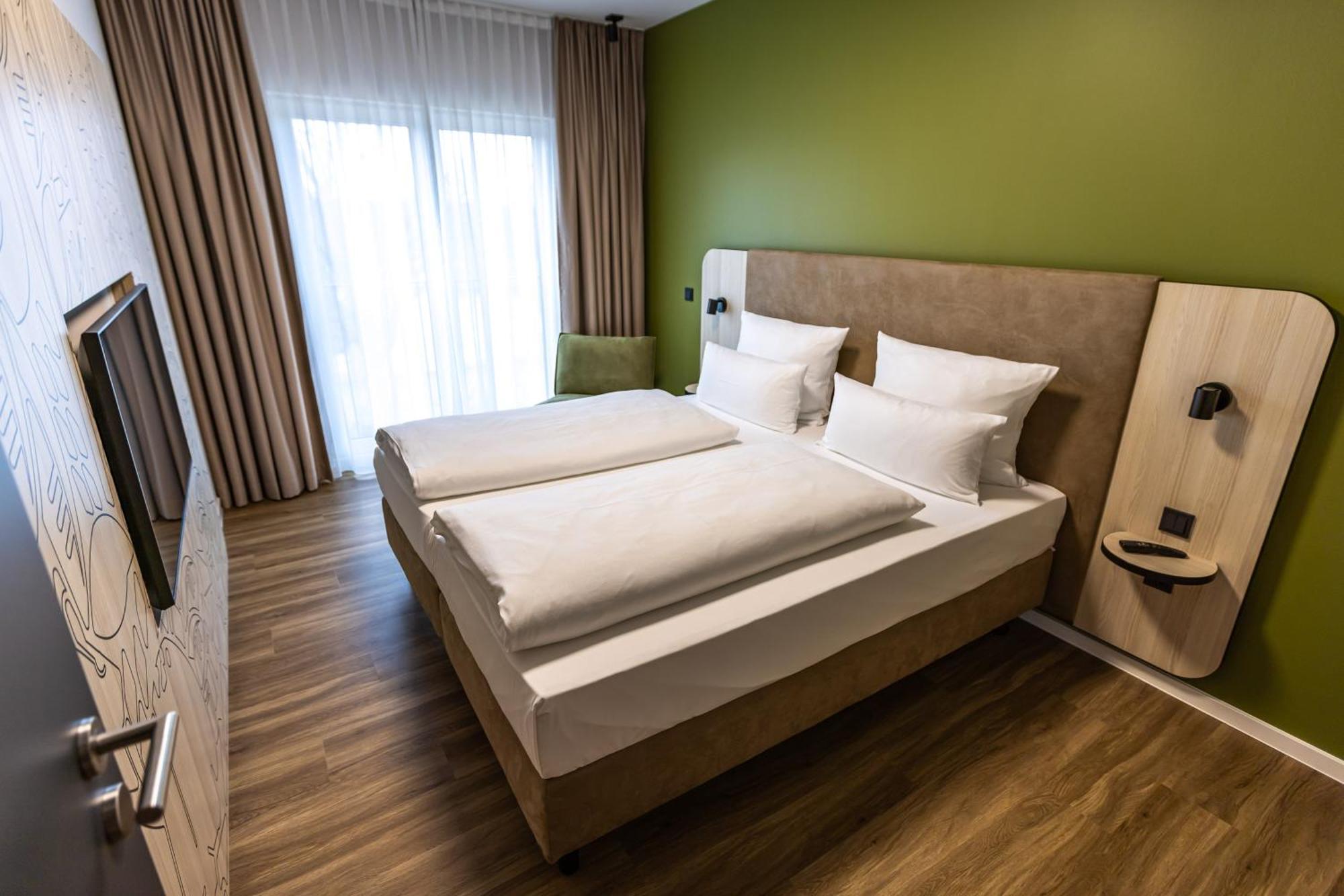 Platzhirsch Living Hotel Kelsterbach Kültér fotó